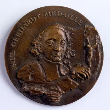 Paul-Gerhardt-Medaille, geschaffen von der Künstlerin Anne-Franziska Schwarzbach